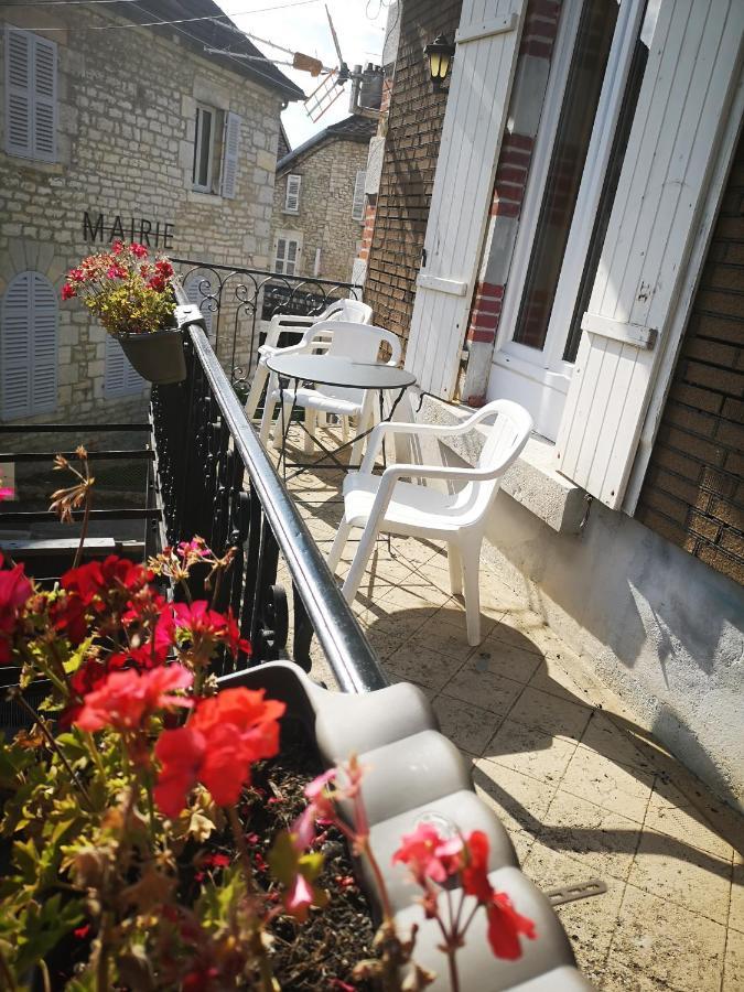 Charmant Duplex 100M2 Mouchard Eksteriør bilde
